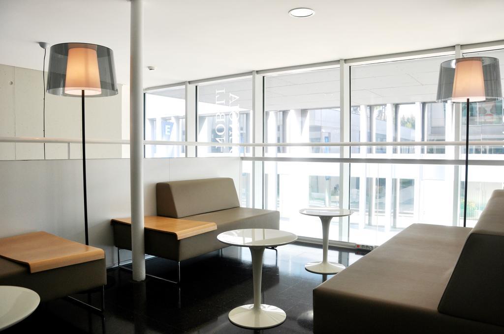 Residencia Universitaria Resa Roberto De Nobili Сант-Кугат-дель-Вальес Экстерьер фото