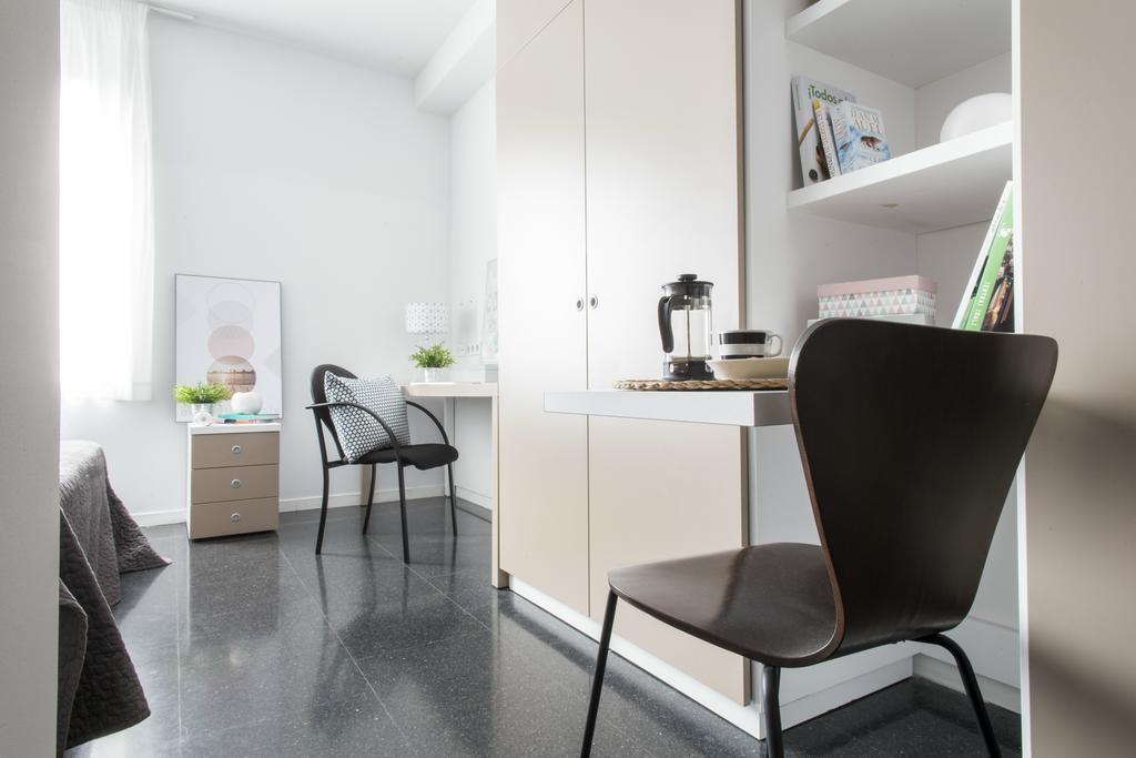 Residencia Universitaria Resa Roberto De Nobili Сант-Кугат-дель-Вальес Экстерьер фото